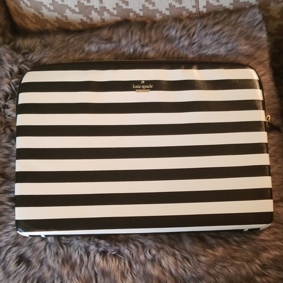 kate spade Handbags - Kate Spade New York Striped Laptop Tablet Sleeve kate spade Handbags - Kate Spade New York Striped Laptop Tablet Sleeve